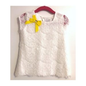 Adorable Rare Editions 24 M Lacy White Top with Yellow Bow - Bonus Pants